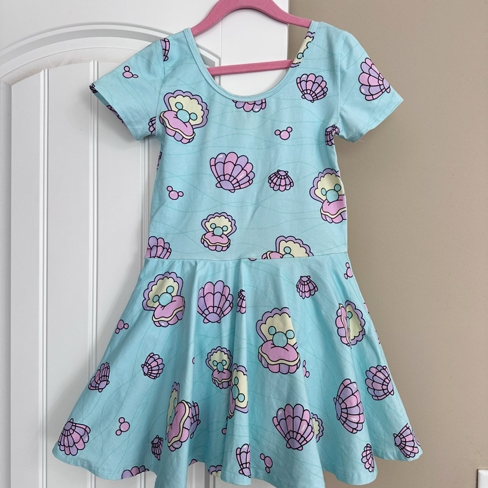 Wild Rich Kids Size 11/12 (fits like a 10) skirted leo